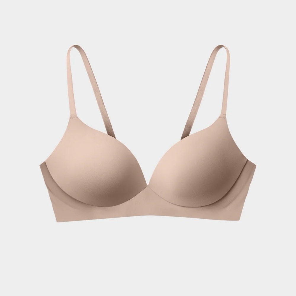 NWT EBY Pain Free T Shirt Bra